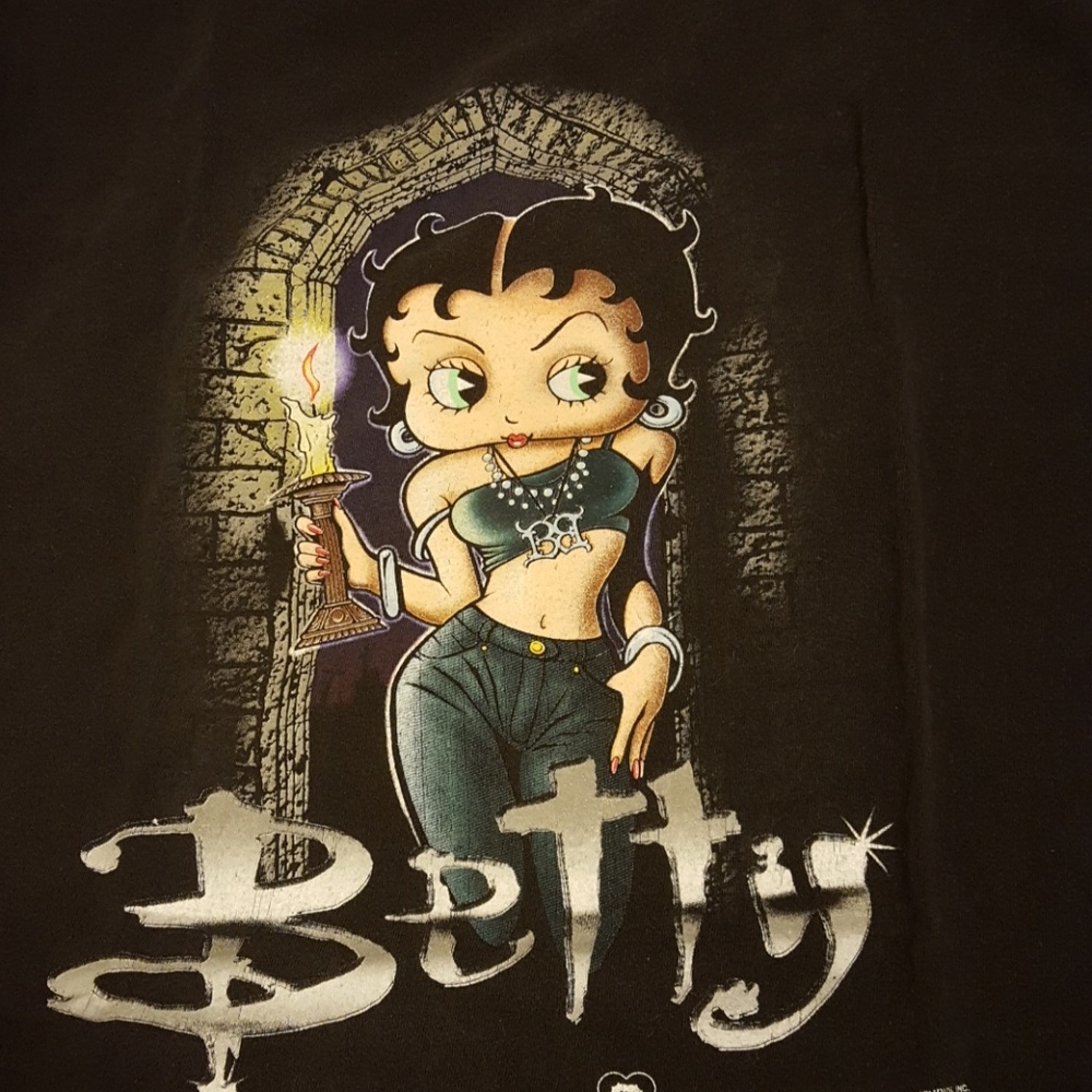 Betty Boop T-shirt..size XL